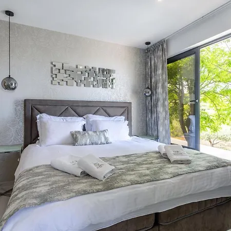 Vidikovac Levanda Luxury ロッジ