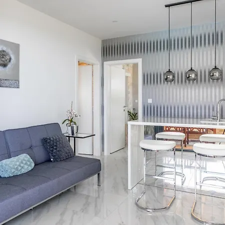 Loža Vidikovac Levanda Luxury *